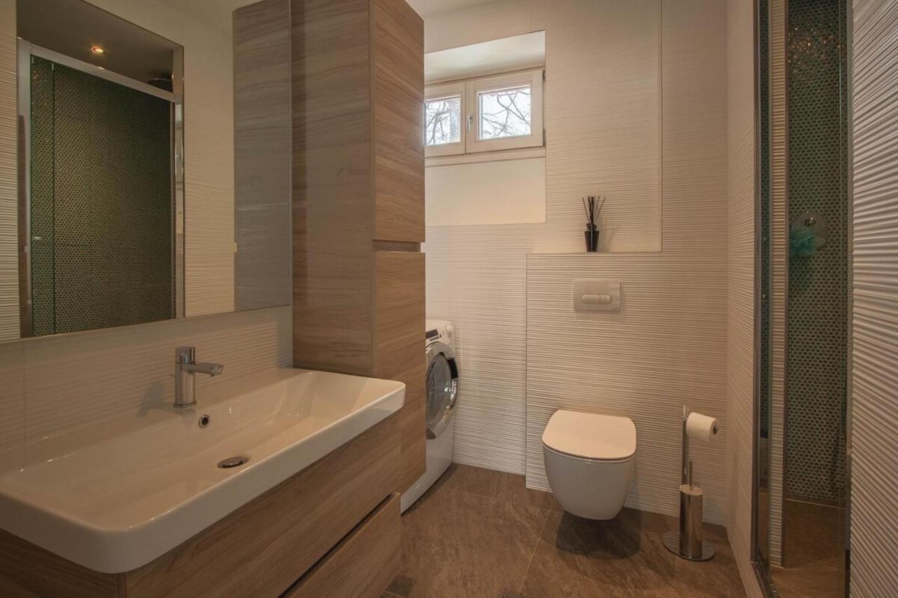 Les Aiguilles- Town Centre Luxury 2 Bedroom Apartment Σαμονί Εξωτερικό φωτογραφία